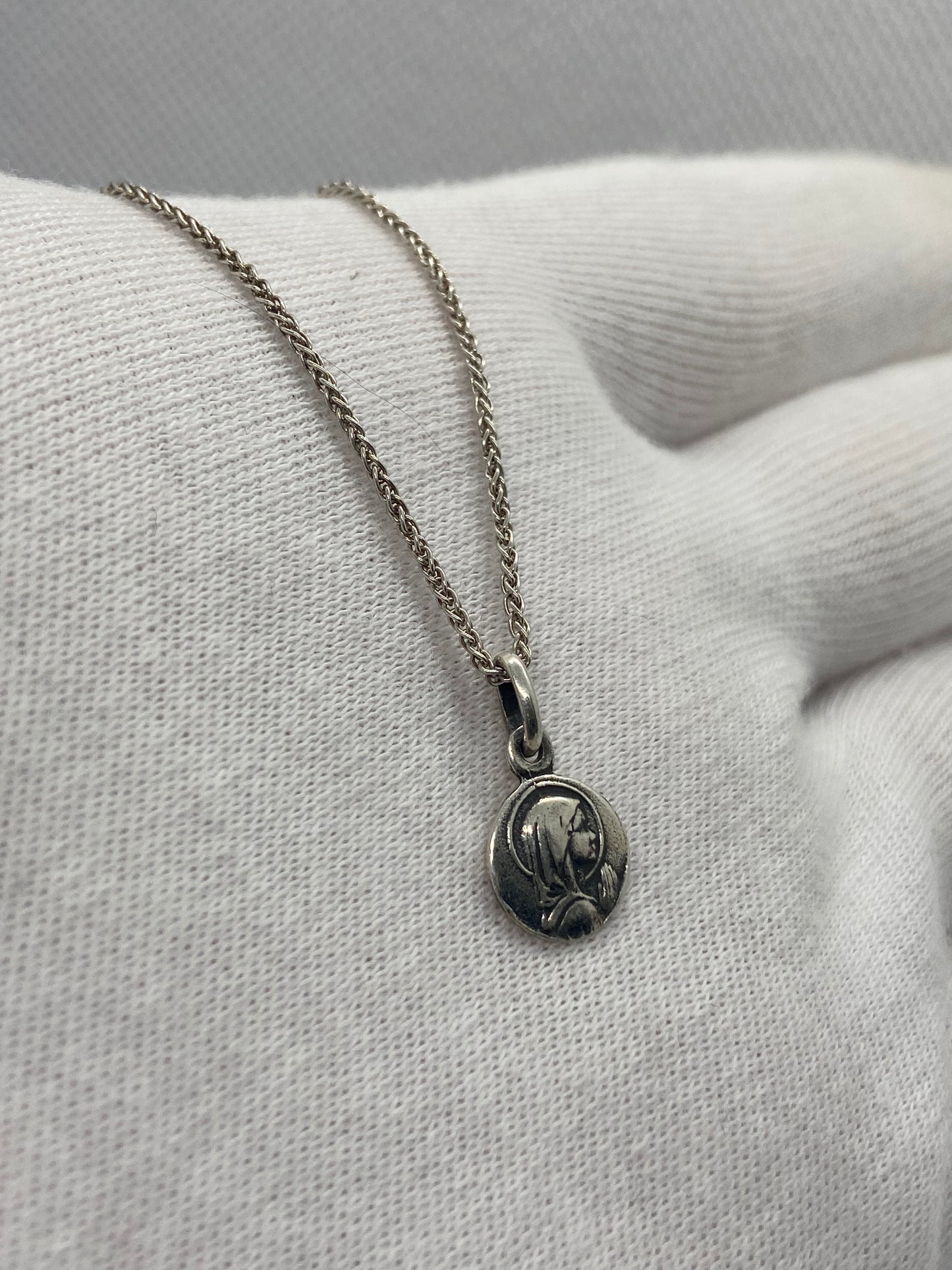 KIDS: Medalla Virgen